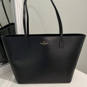 Black Kate Spade Purse (New- Never used!)